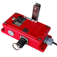 typ019p.i.s-paslanmaz-isik-ihbarli-ipli-emniyet-salteri-0-50-mt-2no-2nc-kontakli-24vdc-230vac